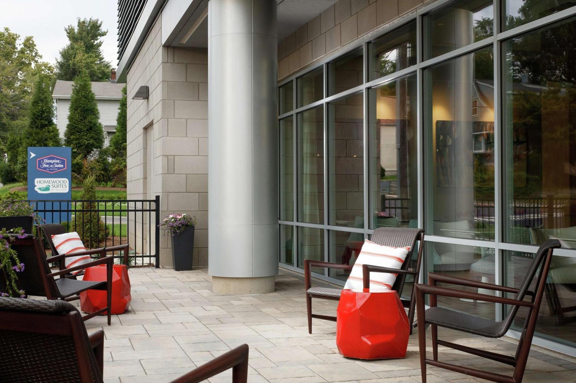 Hampton Inn & Suites Teaneck/Glenpointe Ngoại thất bức ảnh